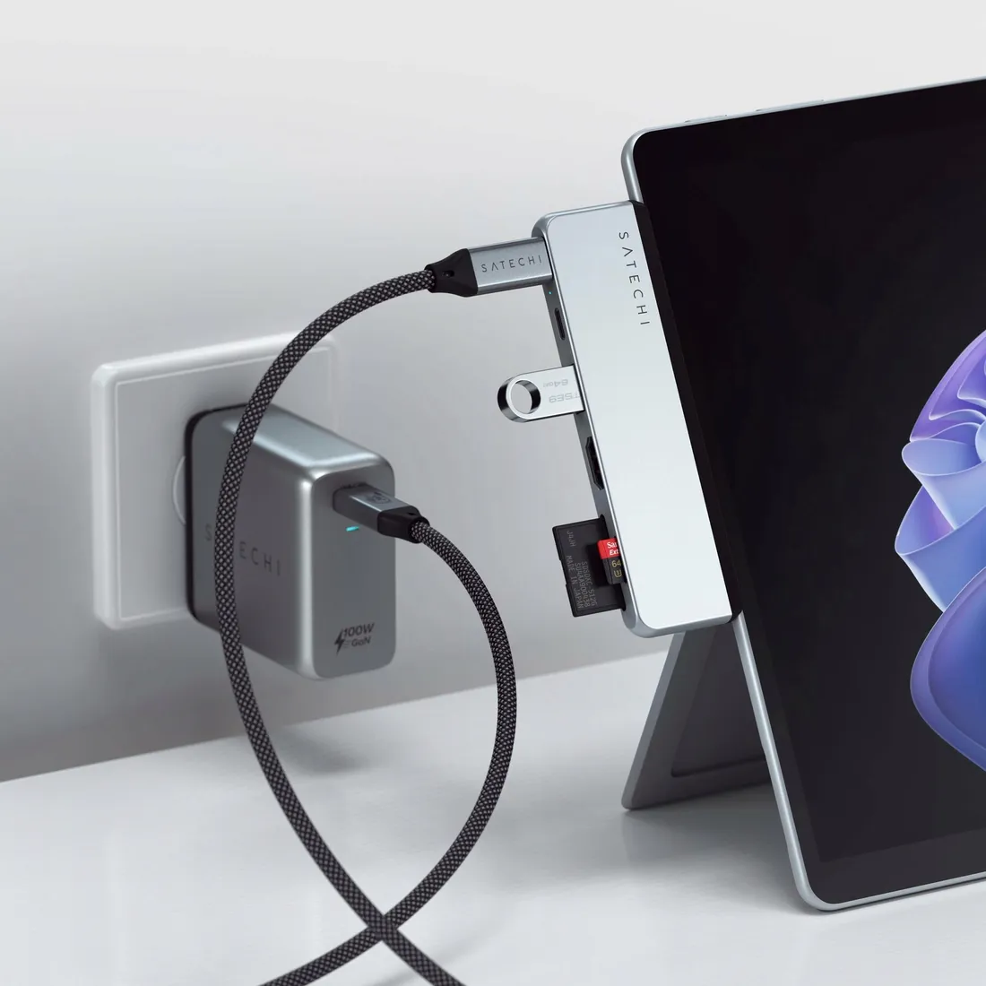 satechi-adapter-hub-dla-surface-pro-9-2x-usb-c