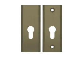 klamka-wewnetrzna-axa-dlugi-szyld-kwadratowy-szyld-z-otworem-na-wkladke