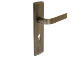 klamka-cerasus-zewnetrzna-90-wkladka-patyna-dluga