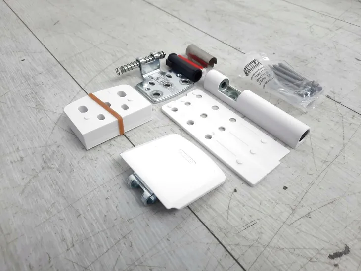 klamka-okienna-abus-bialy-material-inny