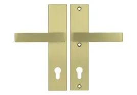 klamka-zewnetrzna-axa-dlugi-szyld-z-otworem-na-wkladke