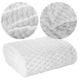 koc-narzuta-cindy6-150x200-mikrofibra-tloczony-pled-bialy