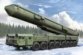 hobby-boss-82952-1-72-15u175-topol-m-icbm-complex