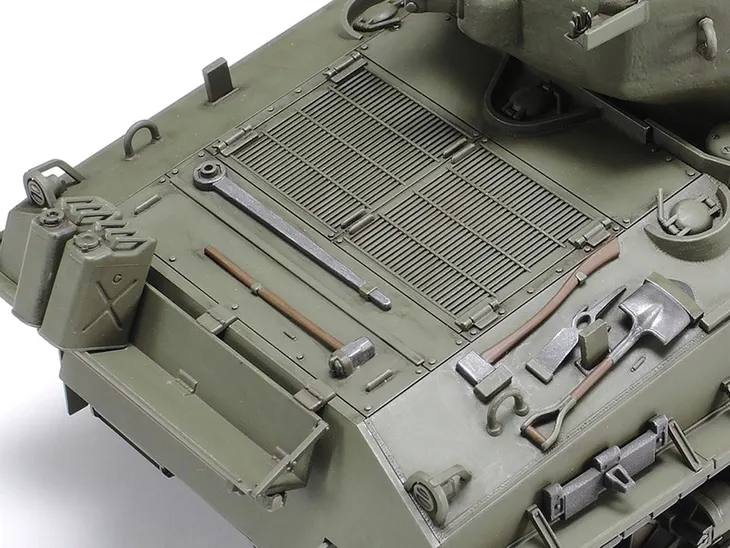 model-tamiya-us-tank-m4a3e8-sherman-easy-eight-stan-zlozenia-do-zlozenia