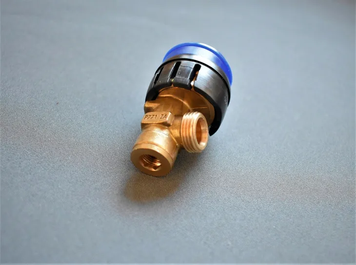 zawor-katowy-geberit-1-2-srednica-przylacza-1-2