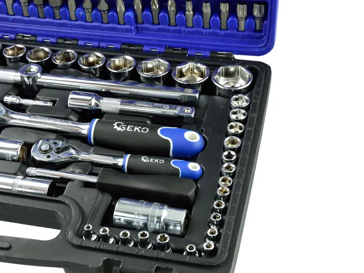 zestaw-kluczy-klucze-nasadowe-nasadki-crv-torx-1-2-1-4-108-elementow-geko-marka-geko-waga-z-opakowaniem-5-kg