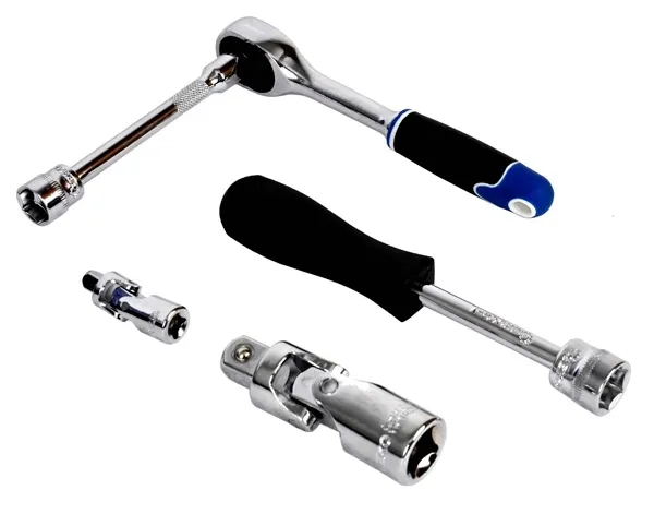 zestaw-kluczy-klucze-nasadowe-nasadki-crv-torx-1-2-1-4-108-elementow-geko-waga-z-opakowaniem-5-kg-liczba-elementow-w-zestawie-108