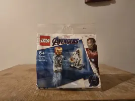 lego-marvel-avengers-30452-iron-man-and-dum-e-saszetka-z-klockami