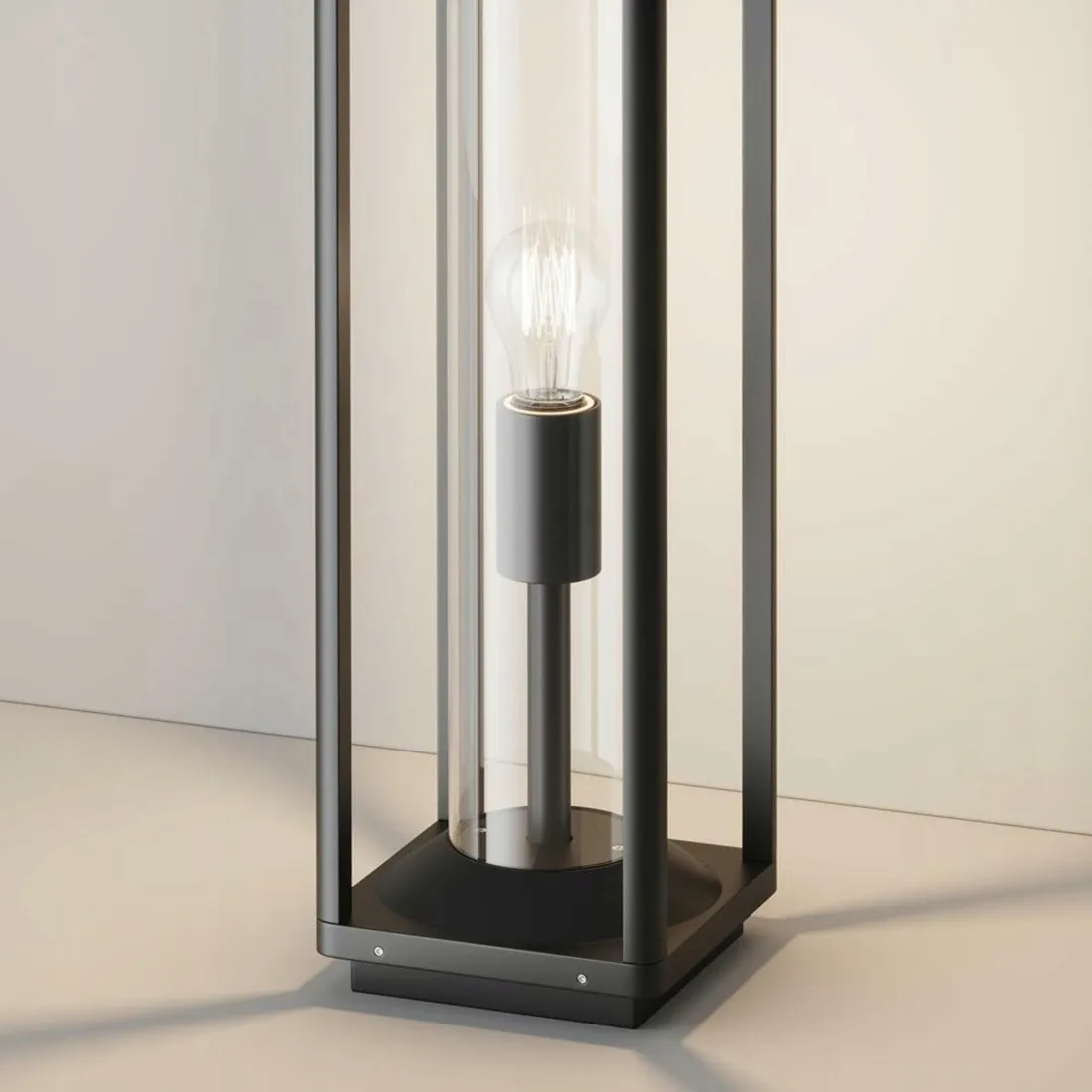 lampa-podlogowa-maytoni-e27-15-w-czarny