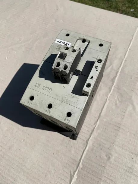 stycznik-eaton-239402-dlugosc-185-mm