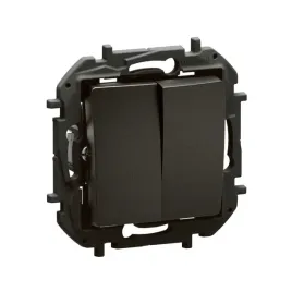 przycisk-podwojny-zwierny-czarny-legrand-nowe-niloe-np2320bk