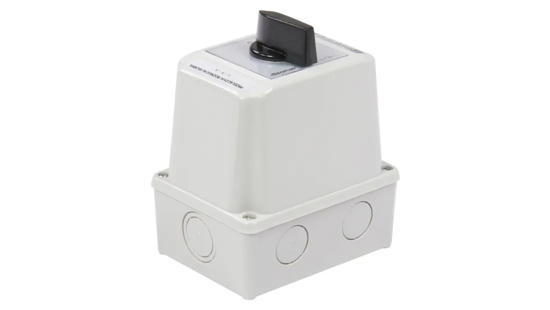 lacznik-spamel-690-v-ip65-63-a