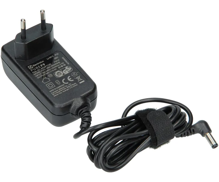 ladowarka-do-odkurzacza-electrolux-moc-18-w