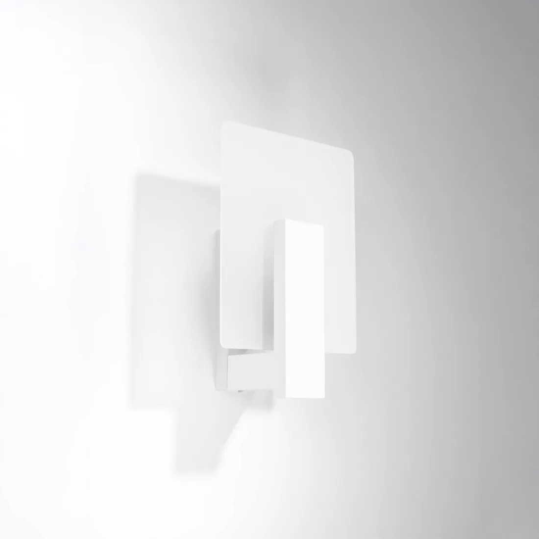 kinkiet-scienny-drewniany-nowoczesny-bialy-szklany-klosz-sollux-lighting-kolor-bialy