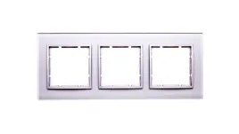 ramka-potrojna-berker-srebrny