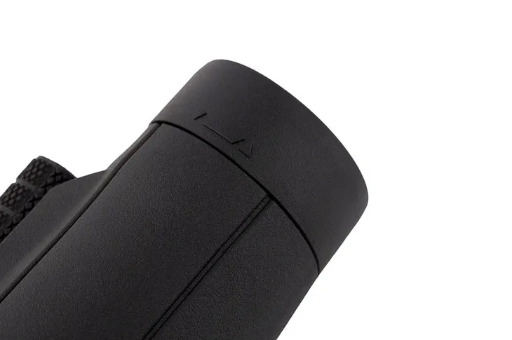 monokular-comet-pro-one-10x40-lr-074-waga-produktu-310-g