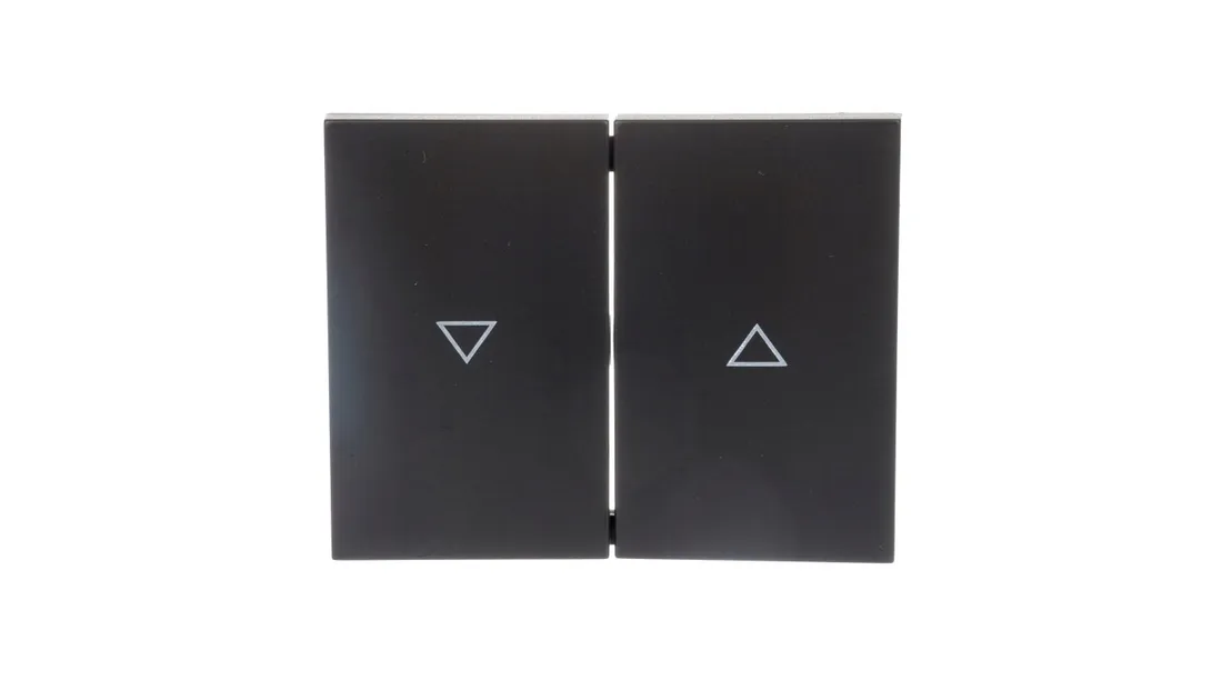 ramka-pojedyncza-hager-czarny