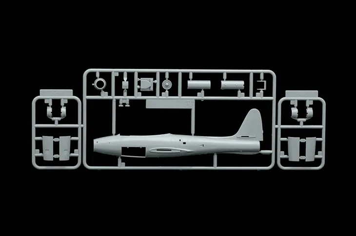italeri-1321-mysliwiec-republic-f-84-e-g-thunderjet-model-samolot-1-72-waga-z-opakowaniem-0-5-kg