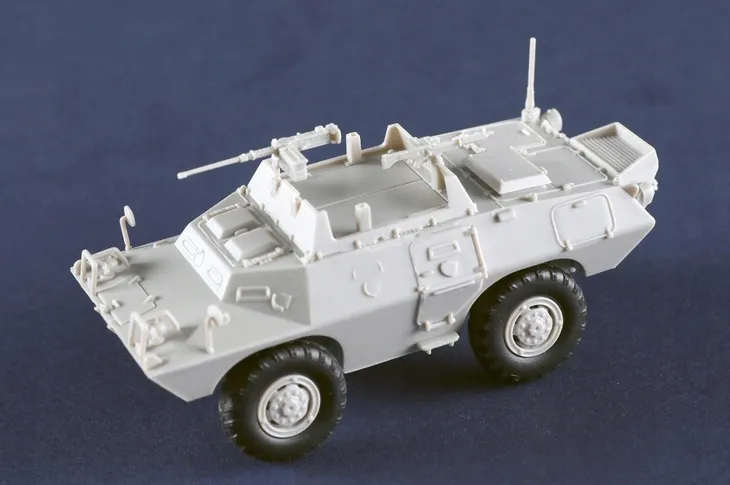 trumpeter-07444-pojazd-usaf-xm706e2-model-do-sklejania-1-72-marka-trumpeter-model-07444