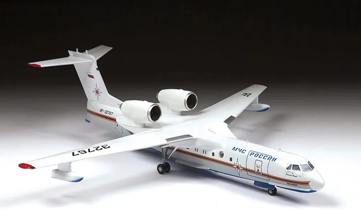 zvezda-7034-samolot-beriev-be-200es-model-do-sklejania-1-144-z7034-stan-zlozenia-do-zlozenia
