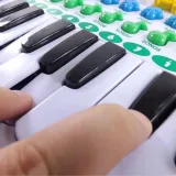 pianinko-luxma-8843-kolor-wielokolorowy