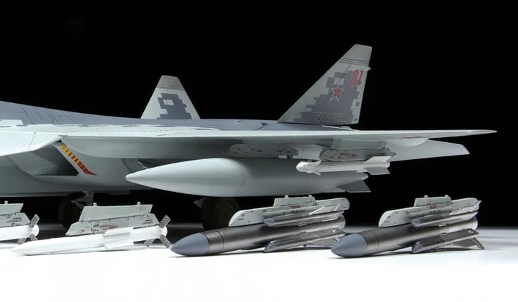 1-48-su-57-russian-fifth-generation-fighter-marka-zvezda-okres-po-ii-wojnie-swiatowej