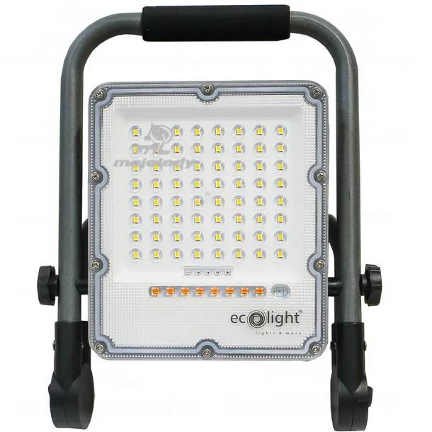 naswietlacz-led-aku-akumulatorowy-budowlany-30w-z-kabelkiem-usb-5v-dc-900lm-stopien-ochrony-ip-ip65