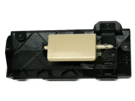 ford-mondeo-mk3-00-07-klamka-schowka-bezowa