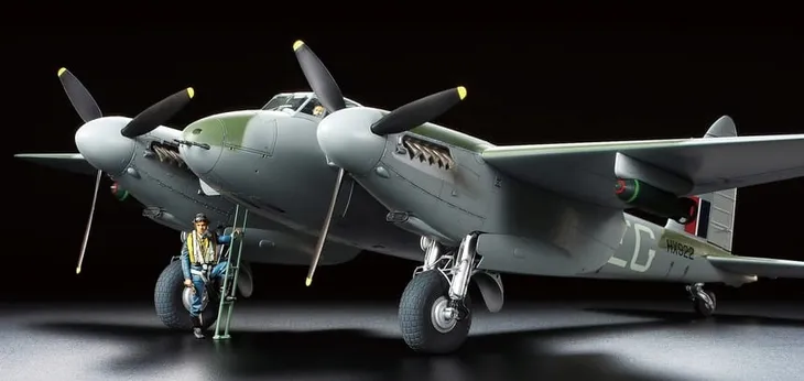 tamiya-60326-samolot-de-havilland-mosquito-fb-mk-vi-model-do-sklejania-1-32-marka-tamiya-waga-z-opakowaniem-1-72-kg