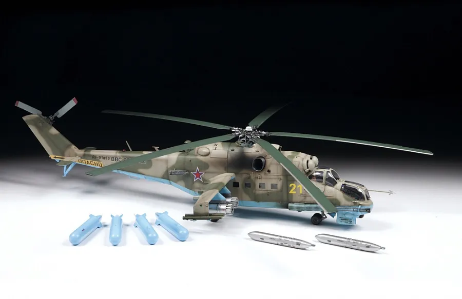 1-48-soviet-attack-helicopter-mi-24p