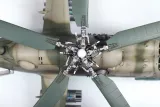 1-48-soviet-attack-helicopter-mi-24p-waga-z-opakowaniem-0-7-kg