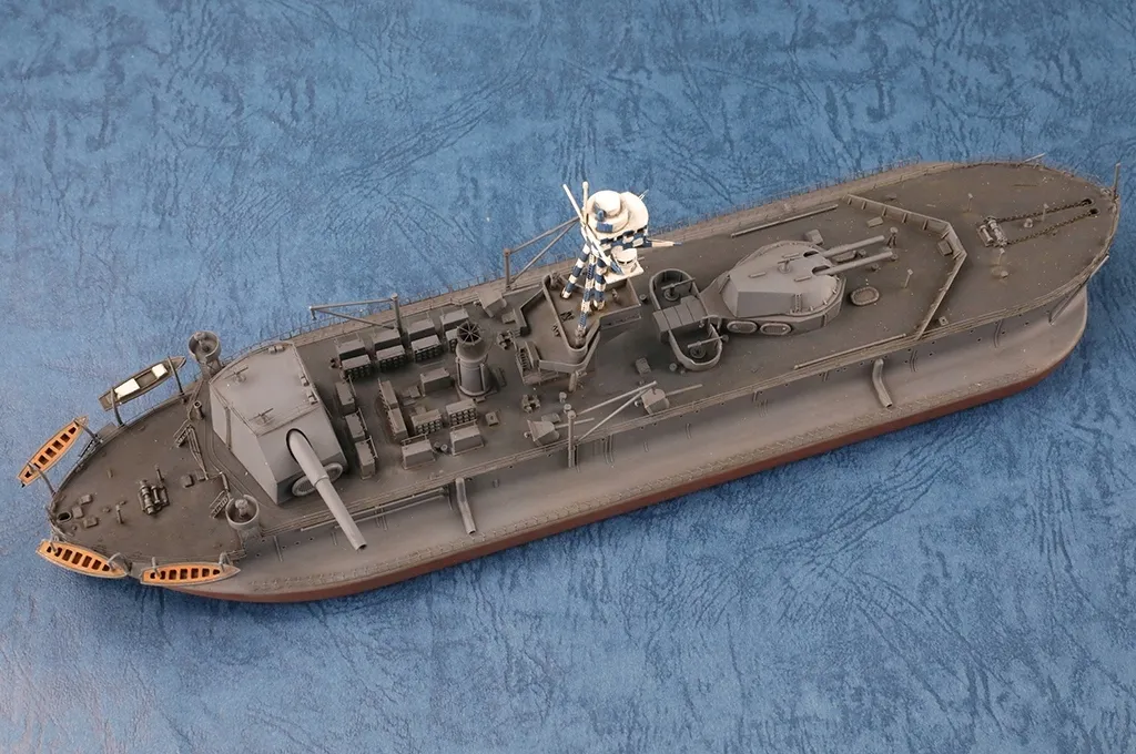 hms-general-wolfe-hobby-boss-86519-1-350
