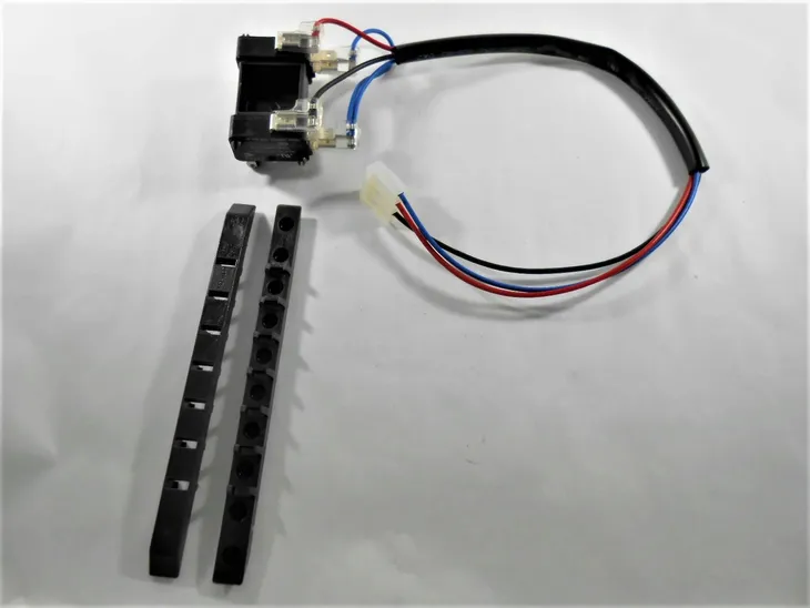 mikrowylacznik-nice-do-bram-garazowych-certyfikat-ce