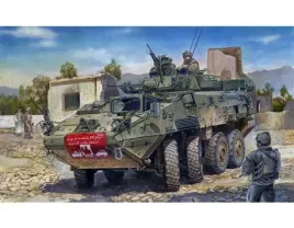 trumpeter-01519-1-35-lav-iii-8x8