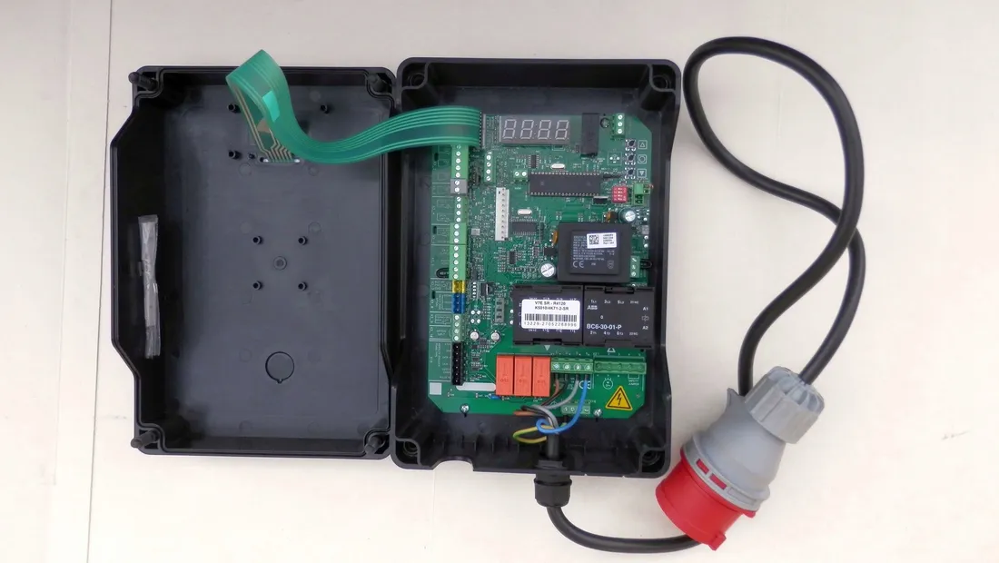 dalmatic-v7e-sr-centrala-sterujaca-tornado-etme