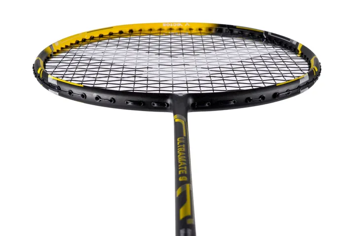 rakieta-victor-ultramate-9-elementy-zestawu-rakieta