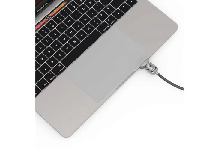 adapter-blokady-macbooka-pro-13-3-m1-m2-compulocks-macbook-pro-ledge-producent-compulocks-kod-producenta-unvmbprldg01