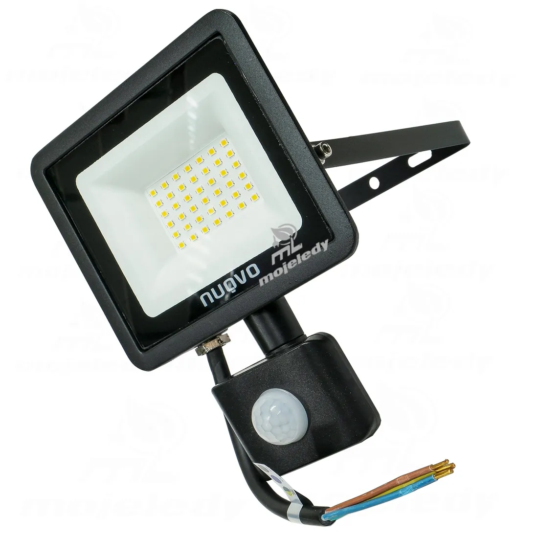halogen-bialy-neutralny-2670-lm-30-w