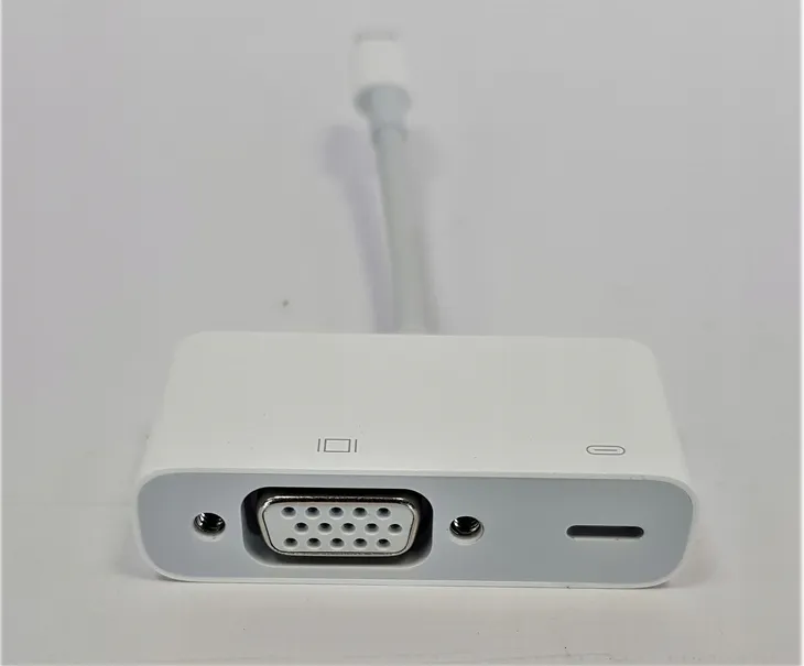 kabel-apple-usb-typ-c-apple-lightning-008-m-bialy-kolor-bialy-dlugosc-przewodu-0-08-m