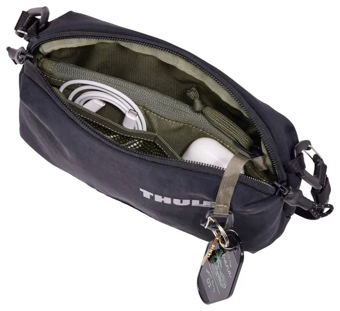 saszetka-thule-paramount-crossbody-black-2-l-wzor-dominujacy-bez-wzoru