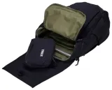 saszetka-thule-paramount-crossbody-black-2-l-zapiecie-zamek