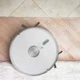 odkurzacz-robot-concept-vr3125-3w1-komunikacja-wyswietlacz