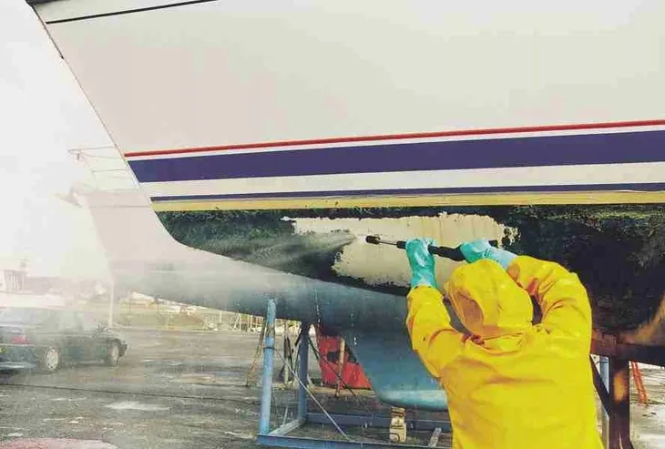 1-l-bezbarwny-pojemnosc-1-l