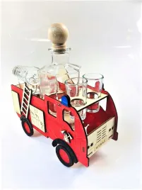 drewniany-barek-karafka-woz-strazacki-prezent