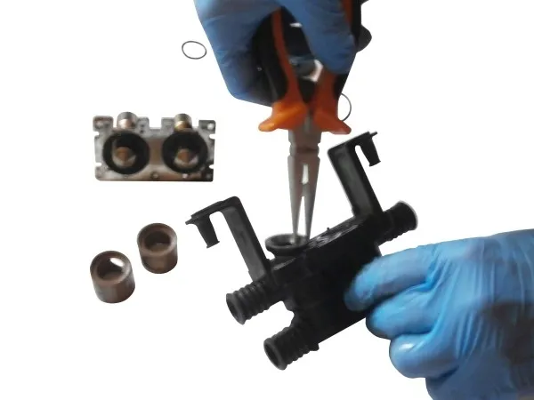 ertons-jqd000010-producent-czesci-ertons-waga-z-opakowaniem-1-kg