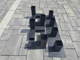 zestaw-do-skladania-pergoli-altany-stopka-katownik-stalowy-czarny-70x70mm