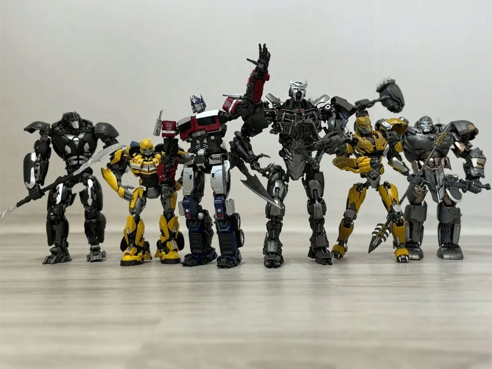 figurka-do-zlozenia-transformers-scourge-22cm