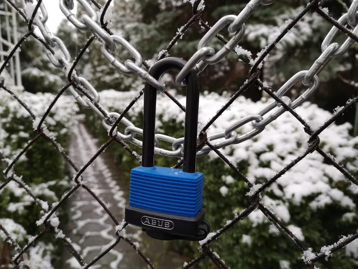 klodka-abus-717-ib-45hb-dluga-numer-katalogowy-czesci-717-ib-45hb-dluga-model-klodka-marine-dluga