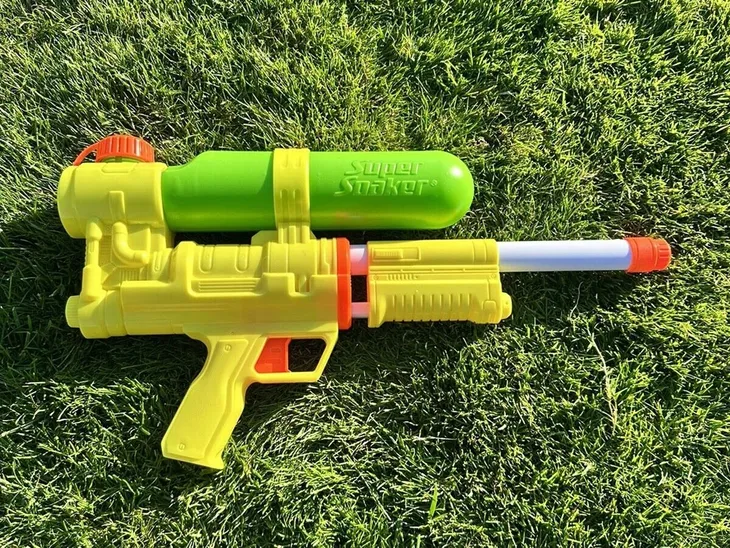 nerf-na-wode-super-soaker-xp50-f1972-wiek-dziecka-6-lat