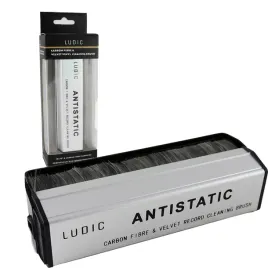 szczotka-weglowo-aksamitna-do-czyszczenia-plyt